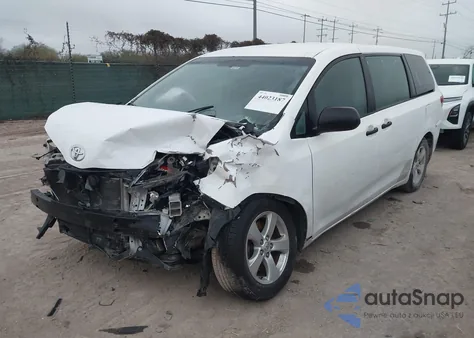 2013 Toyota Sienna L V6 7 Passenger z USA, uszkodzony, nr VIN 5TDZK3DC5DS392449